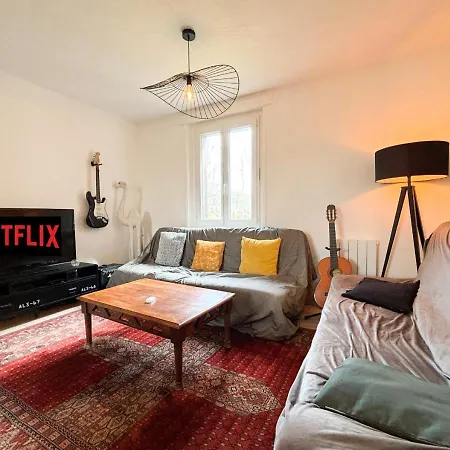 Charmante Maison Au Calme Avec Jardin, Wifi, Ideale Pour Les Familles *